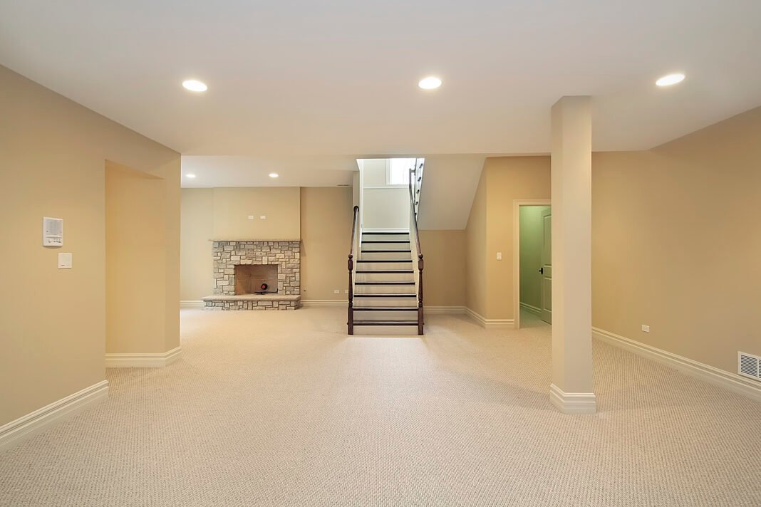 Oak Park Family Lounge